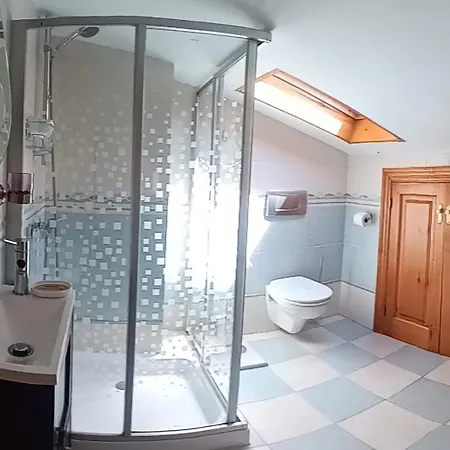 Les Piperes شقة *